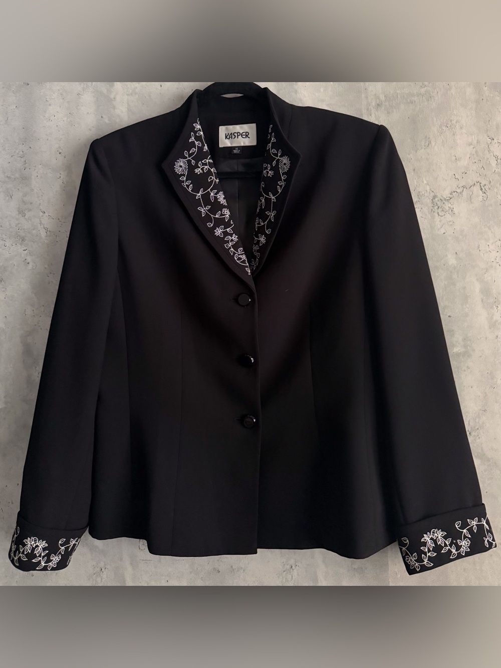 VTG Kasper ASL Skirt Suit Black Floral Contrast Embroidery Evening Cocktail Sz14 - Picture 10 of 14